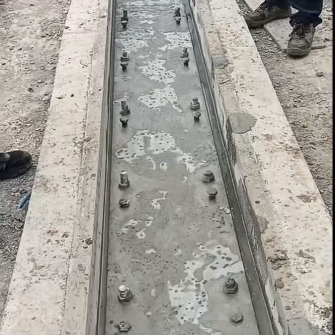 潍坊环氧树脂轨道胶泥是什么？用在哪里？